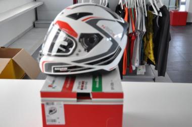 Helma NOLAN N60-5 19/UNI